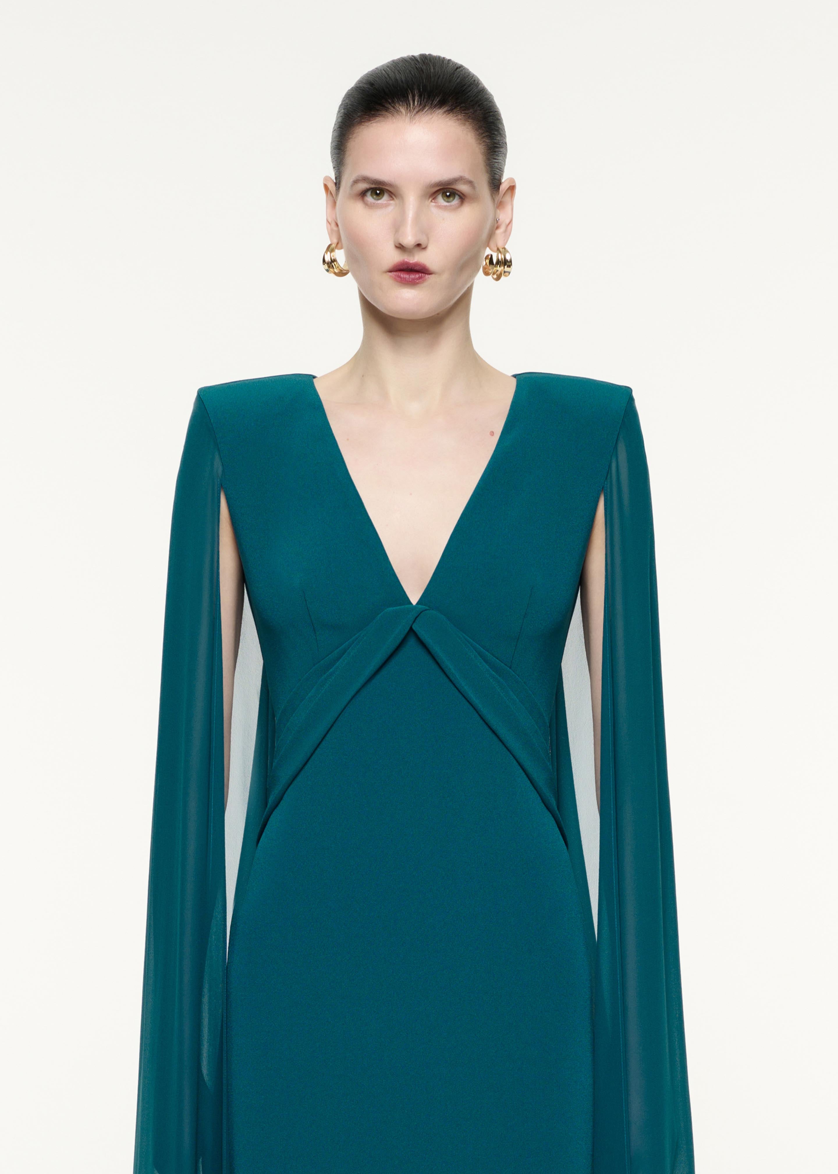 Cape Sleeve Satin Crepe Gown in Green – Roland Mouret