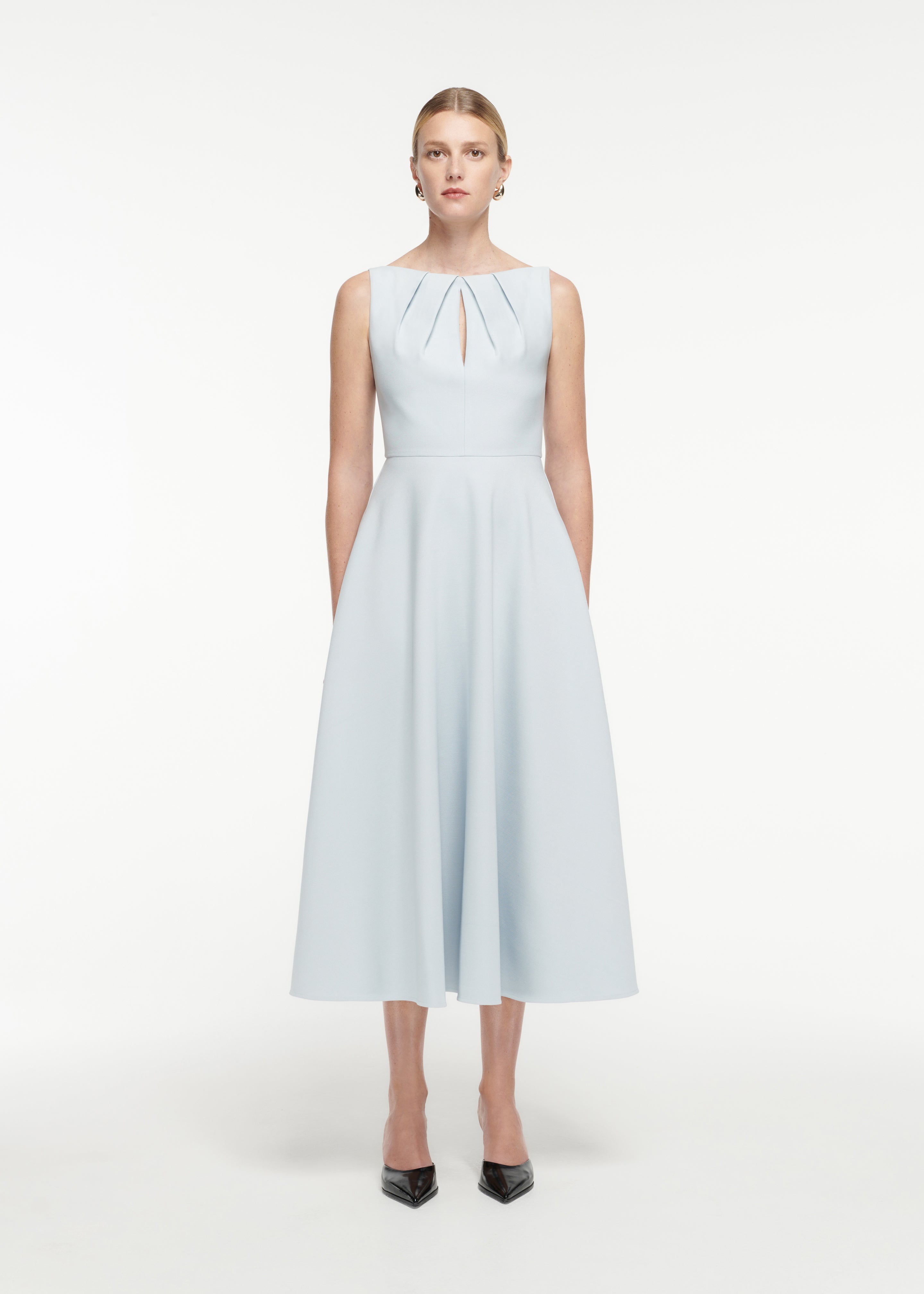 Designer Dresses and Gowns for Women – Roland Mouret